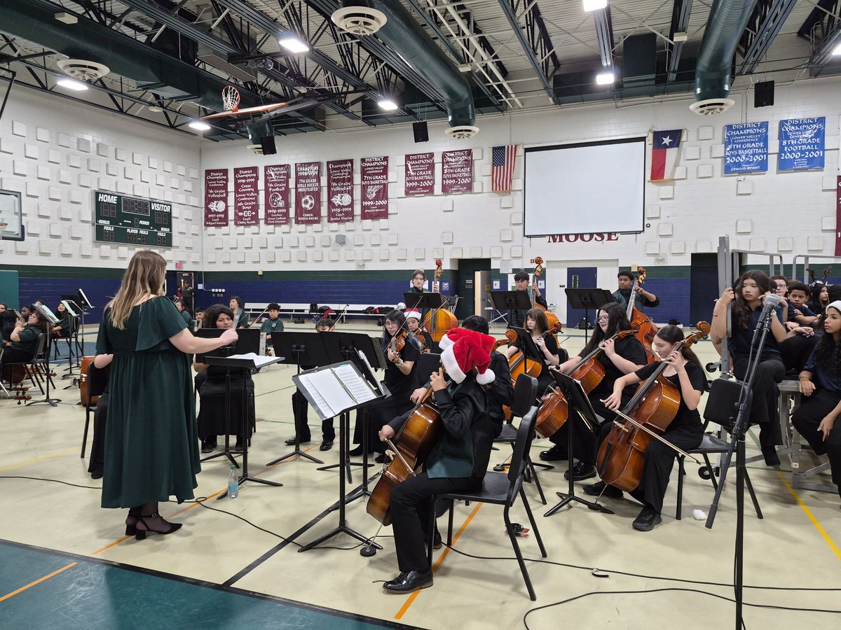 Laura Aguirre tweet media