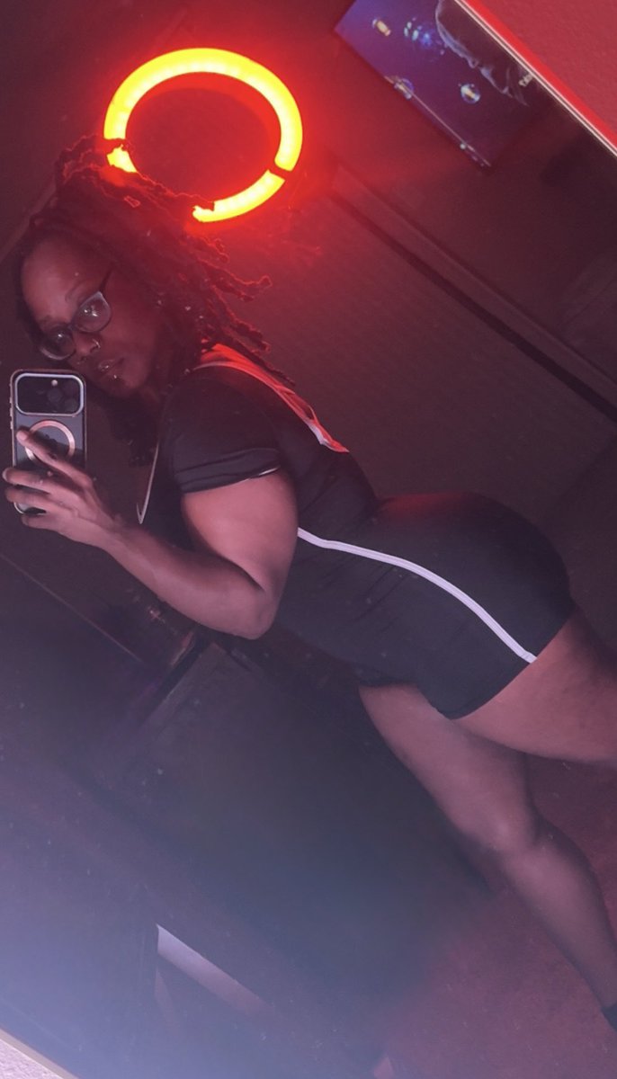 “InnerG”lactic HOOCHIE💦🍑 tweet media