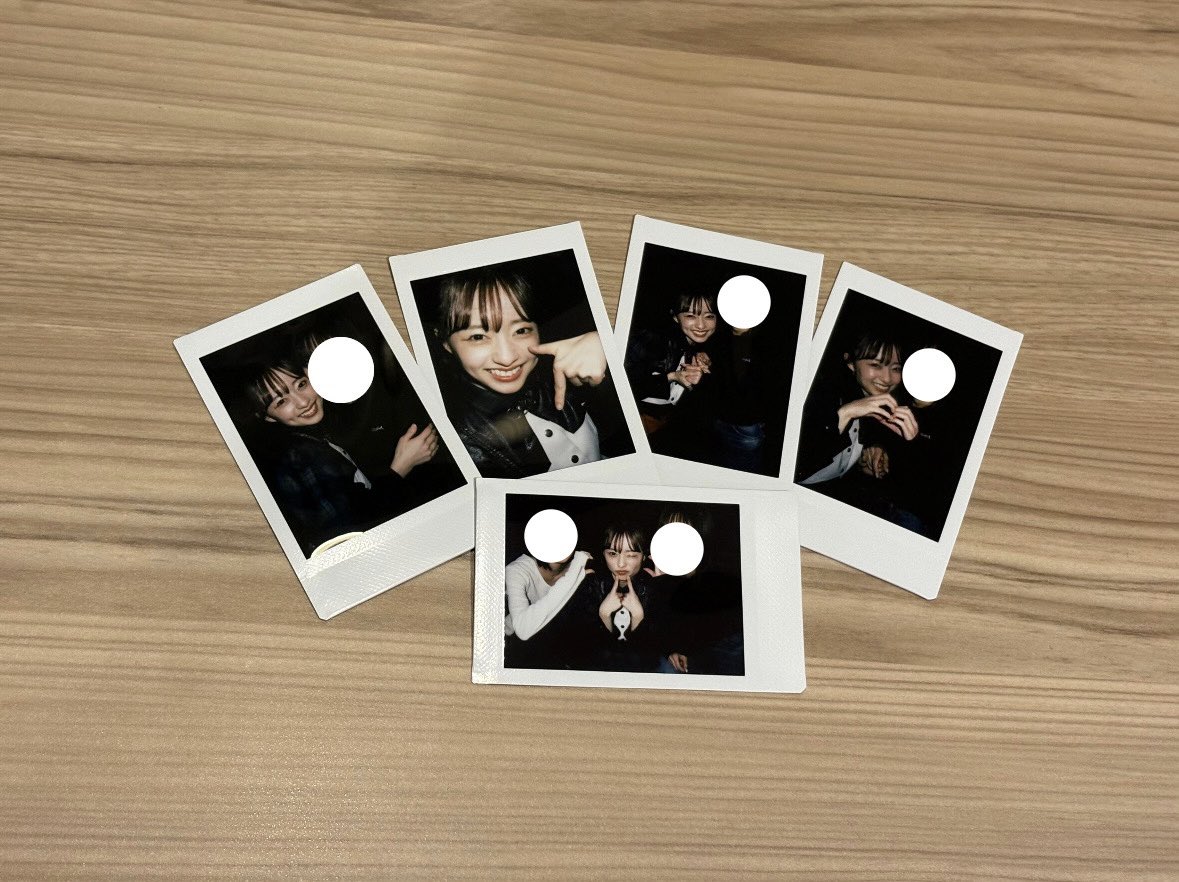 kaechan822's tweet photo. 最初泣いちゃいそうなんだけど！って言われてお互いしんみりしてたのに最後は私これやってた？😸って突然踊り出して笑顔でばいばいできてよかった！！ https://t.co/CsRcSSzsup