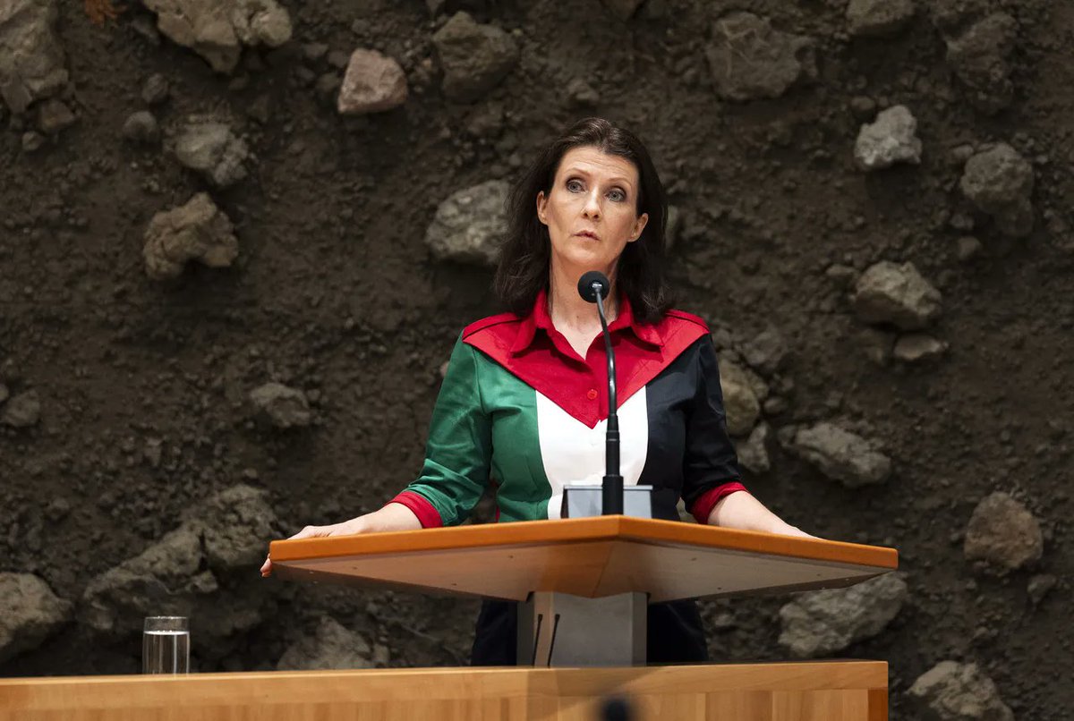 Marianasoux's tweet image. Hoe geloofwaardig en betrouwbaar kun je zijn als je 2 jaar lang, haat en afschuw over de Joden  in de tweede kamer uitkotst...