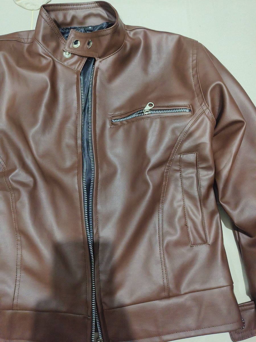 fleatalanta's tweet image. ada yg mau gaa guyss leather jacket warna coklat newww bagus bangeetttt
115k negotiable