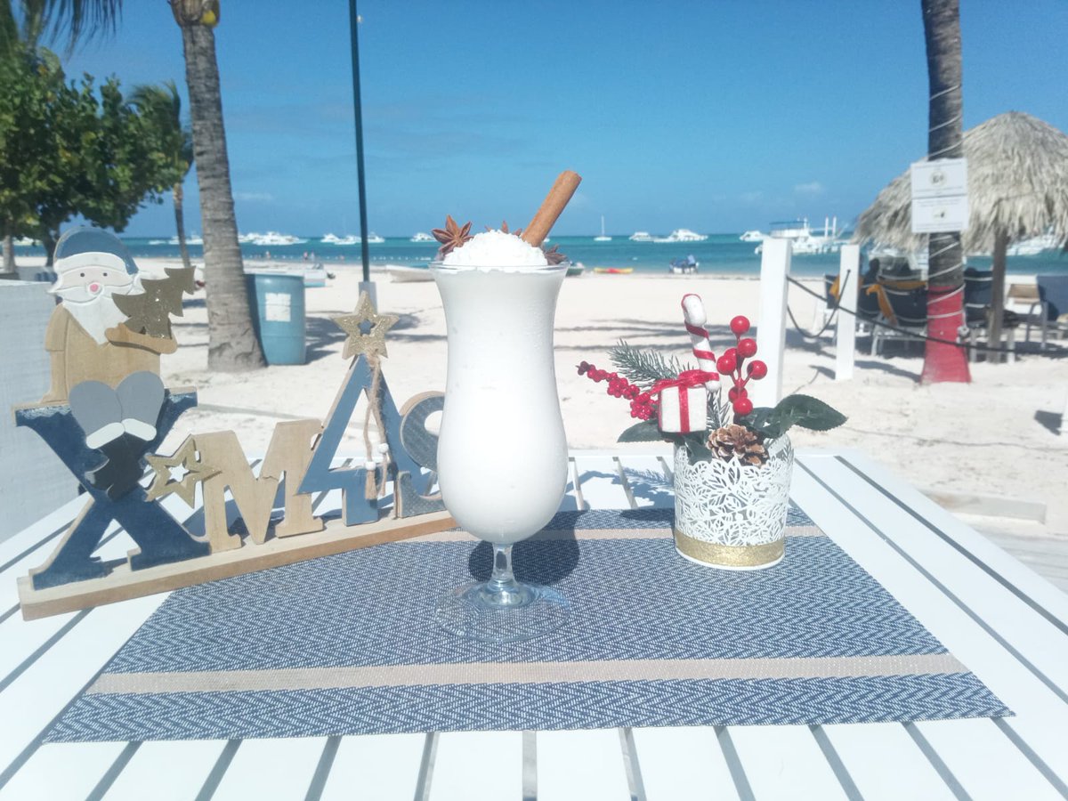 novabeachclub's tweet image. 🥥✨ Coco Loco frente al mar ✨🥥
Navidad tropical, brisa caribeña y el sabor que te transporta 🌊🌴

En Nova Beach Club, el Coco Loco se disfruta así:
con arena blanca bajo el sol.

#NovaBeachClub #CocoLoco #Bibijagua #PuntaCana #BeachRestaurant
#CaribbeanVibes #TropicalChrist