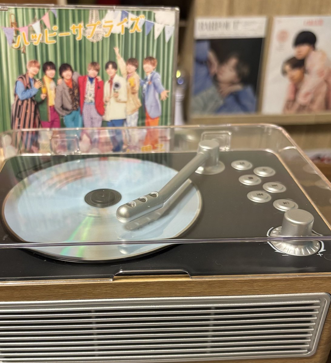 hatiware836494's tweet image. ネバロマ💘🎮⇒アシメ⚖️🤍⇒ブラメ👻🖤聴いたらから…
寝る前はこれ聴いて☆。.:＊・゜
#MerryChristmas #OnePocket
#君に恋をした #なにわ男子