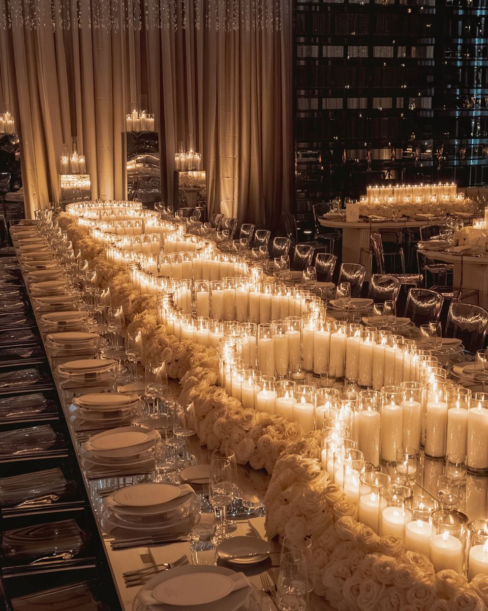 When hundreds of candles glow in harmony 🕯️ 

Here at FBFW we are bursting at the seams with all the wedding inspo you will ever need to make your special day, spectacular! Click the link in our bio to explore more 💫