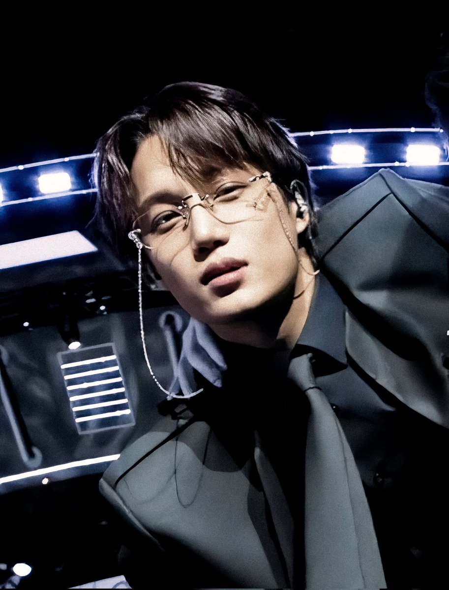 #KAI at EXO'verse fanmeeting today!