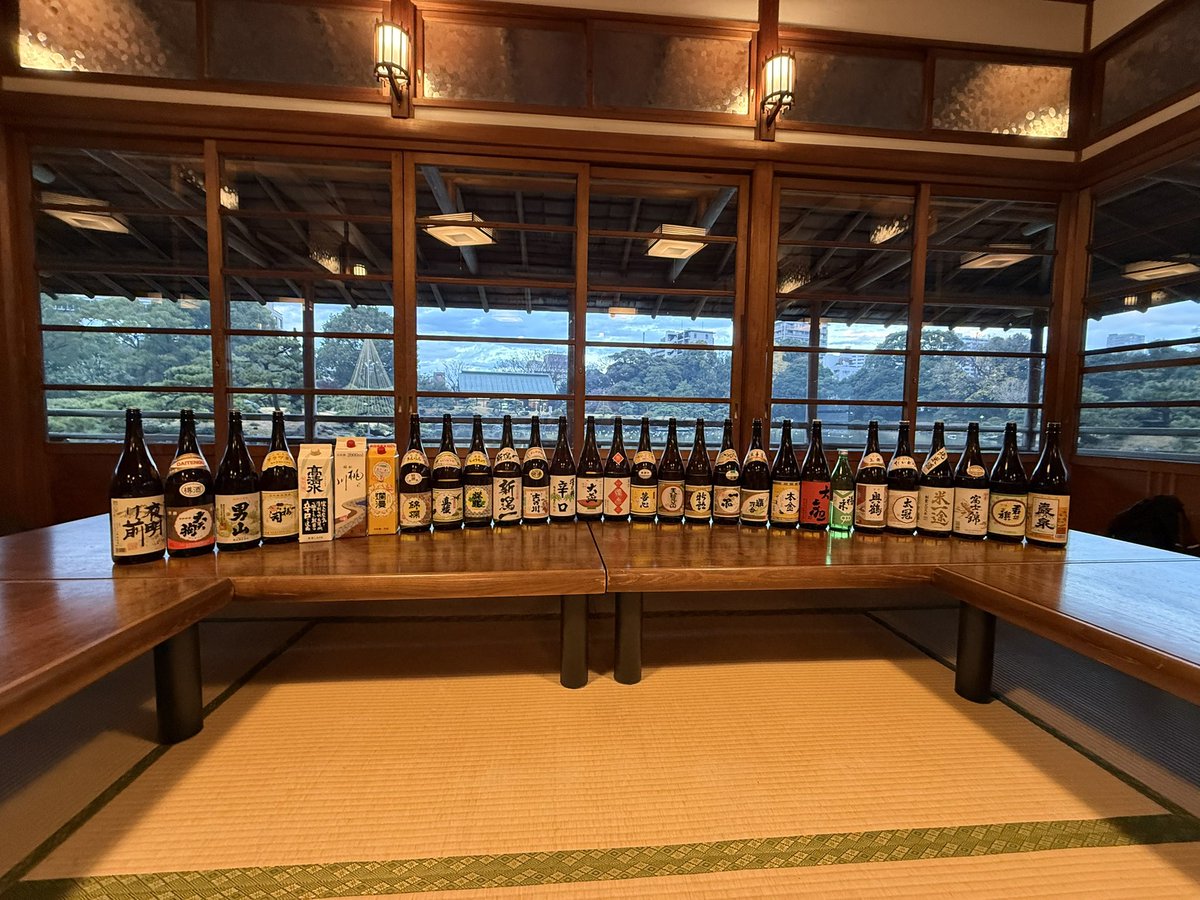 yfmsunnyboy's tweet image. 今日は昼間から普通酒を楽しむ会（ノーマルヒル）に参加しました。
普通酒の奥は深い…日本酒ってすごいと思いました。父や祖父が飲んでいた日本酒が減っていると思うと少し悲しくもあり、より知りたくもなる1日でした。