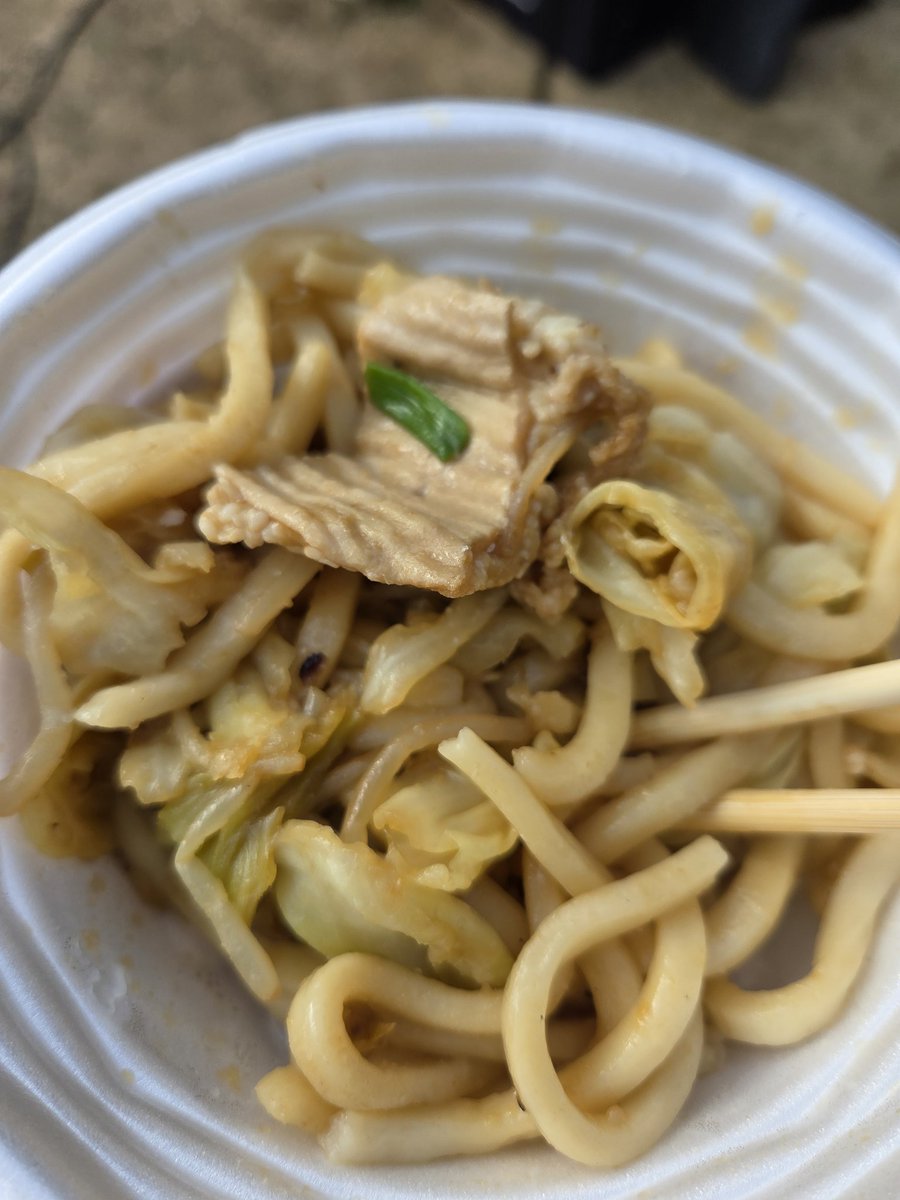 12/15(月)もみなみの里、おでん大根出荷します‼️

野良ラジの拠点の一つ、ツモリサーキットでみんなで走らせたり焼いたり食べたりしてきました😃
あたくしはジェノバをシェイクダウン‼️
もう楽しすぎる‼️こんな走りをするマシンが自分のモノというのが嬉しすぎます(T＿T)✨！！
#ありがとう海老屋さん