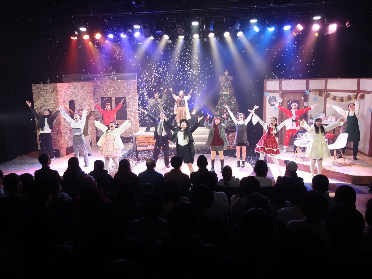 本当に、また一つ、忘れられない卒業公演が増えました。輝いてたよ、最高でした！
ありがとう！

#ピースオブクリスマス2025
#ヒューマンアカデミー横浜校
#卒業公演