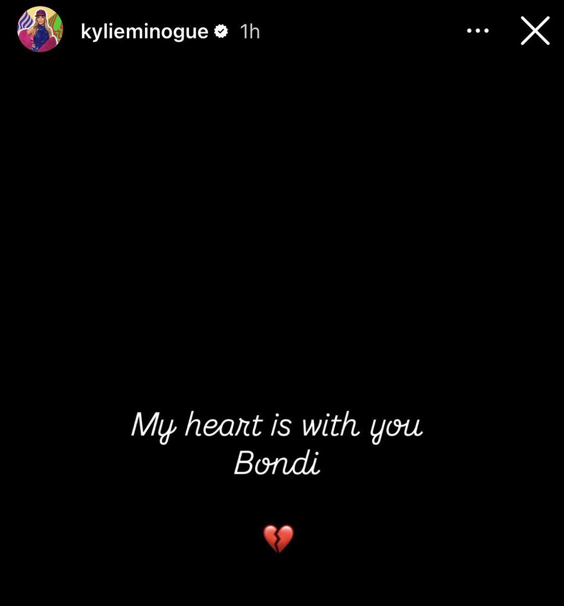 Kylie Minogue sends love to her home country of Australia following the  mass shooting on Bondi Beach in Sydney., image size:1117x1200