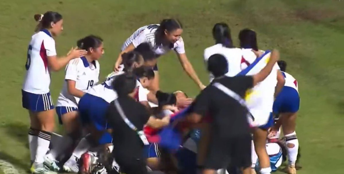 There's something about defeating the host country... 🇵🇭🇳🇿🇹🇭

WE ARE GUNNING FOR THE GOLD VS 🇻🇳 on the 17th

LABAN FILIPINAS 
#SEAGames2025 #PWNFT #2025SEAGames