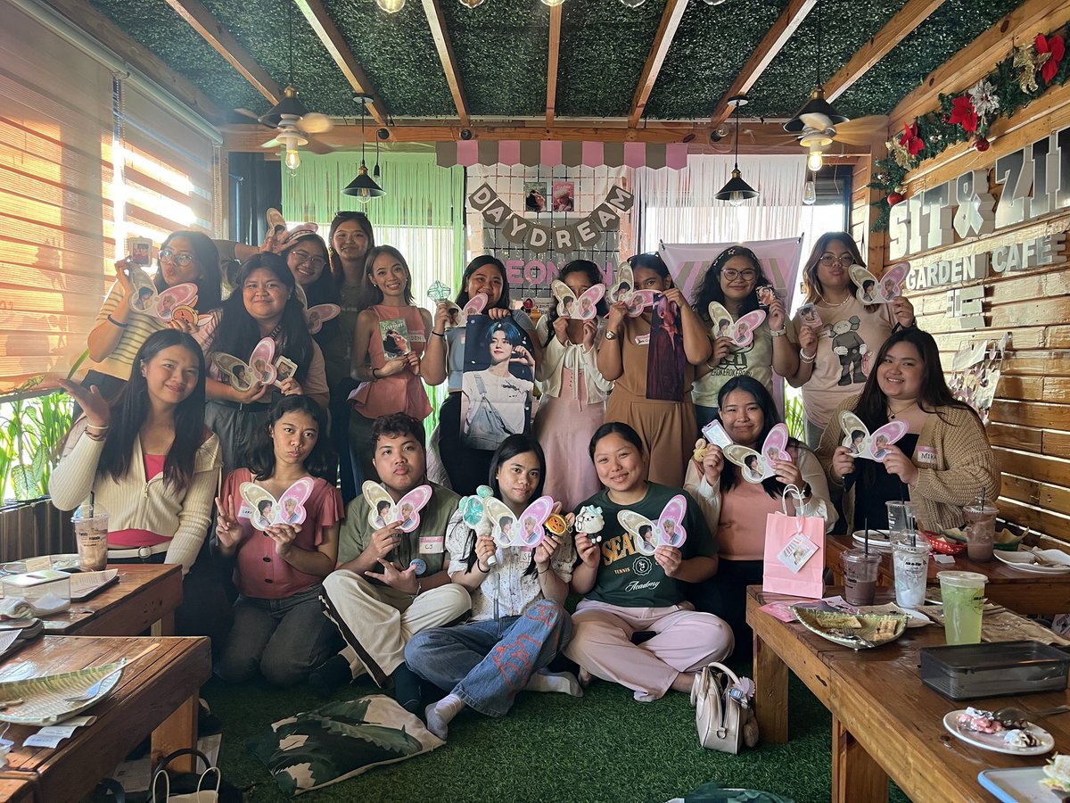304street's tweet photo. 20251214 ⟢ 🌷
             . . 𝘿𝙖𝙮𝙙𝙧𝙚𝙖𝙢 in Dasma 💭

Thank you for spending your Sunday with us, Cavite MOAs — you were EXTRA 💗
You showed up with so much love and energy in the best way! ‘til our next 🥳

#DaydreamWithYEONBIN 
#with304st @304street https://t.co/esfw2wuHui
