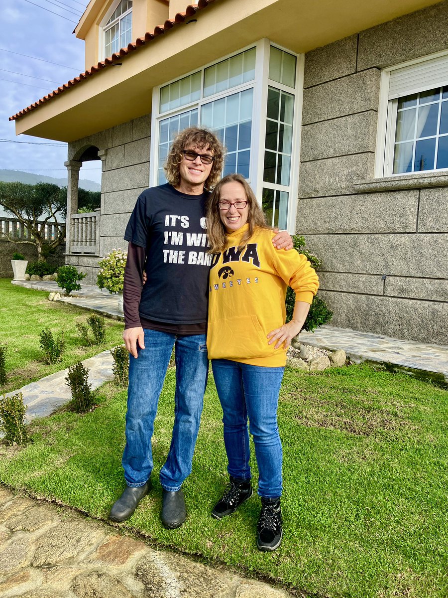 Buenas tardes from Oia Spain. 🇪🇸☀️🧡
