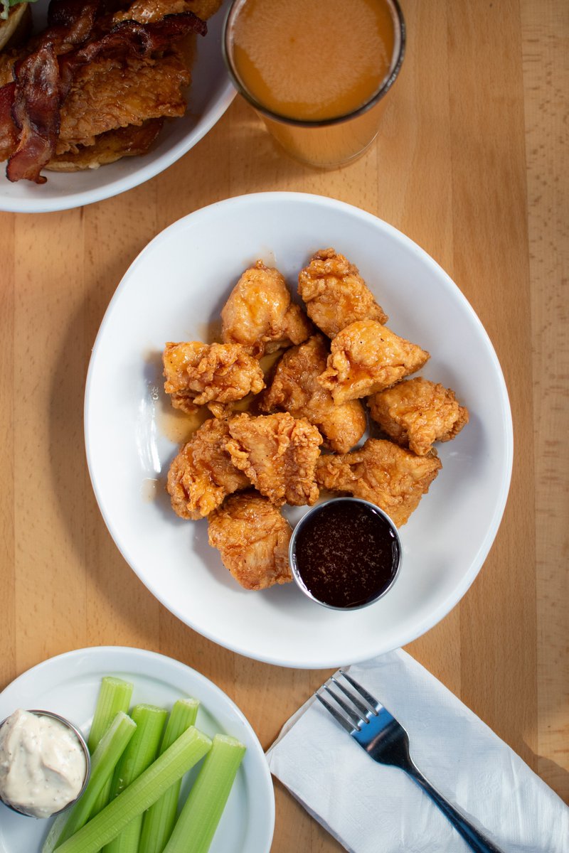40% off boneless wings is LIVE 👀 Every Saturday + Sunday all month. You’re welcome.