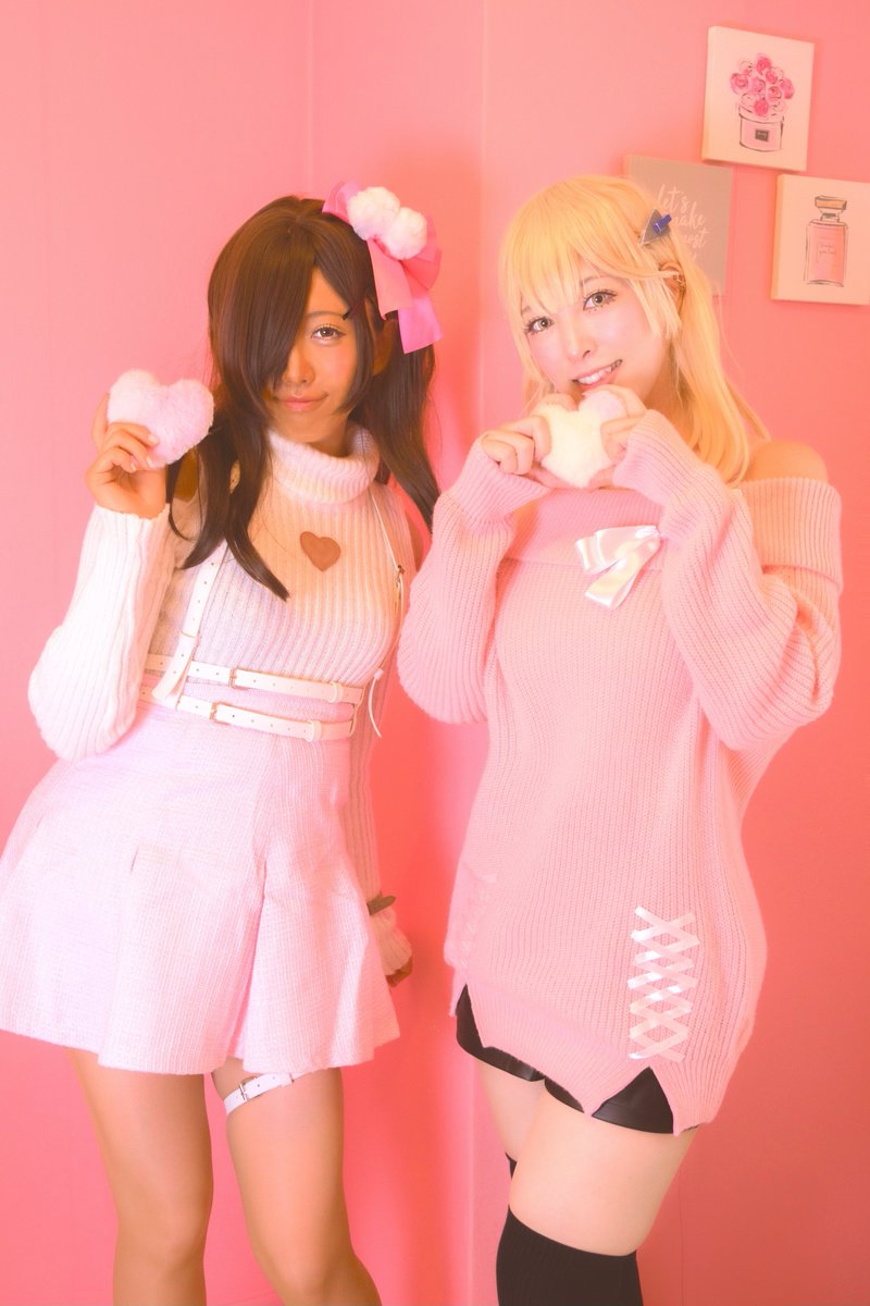 コスプレ💋勝利の女神:NIKKE
🩷︎🤍ナガ×ティア🩷︎🤍
💝バレンタインver.🍫

ダージリンパール部隊の2人💝 何もかもピンクで最高空間でした💗 はるなさんのティア可愛すぎた＆ゴーさんにめちゃ可愛く撮って頂けて嬉しい♥️
#NIKKEcosplay