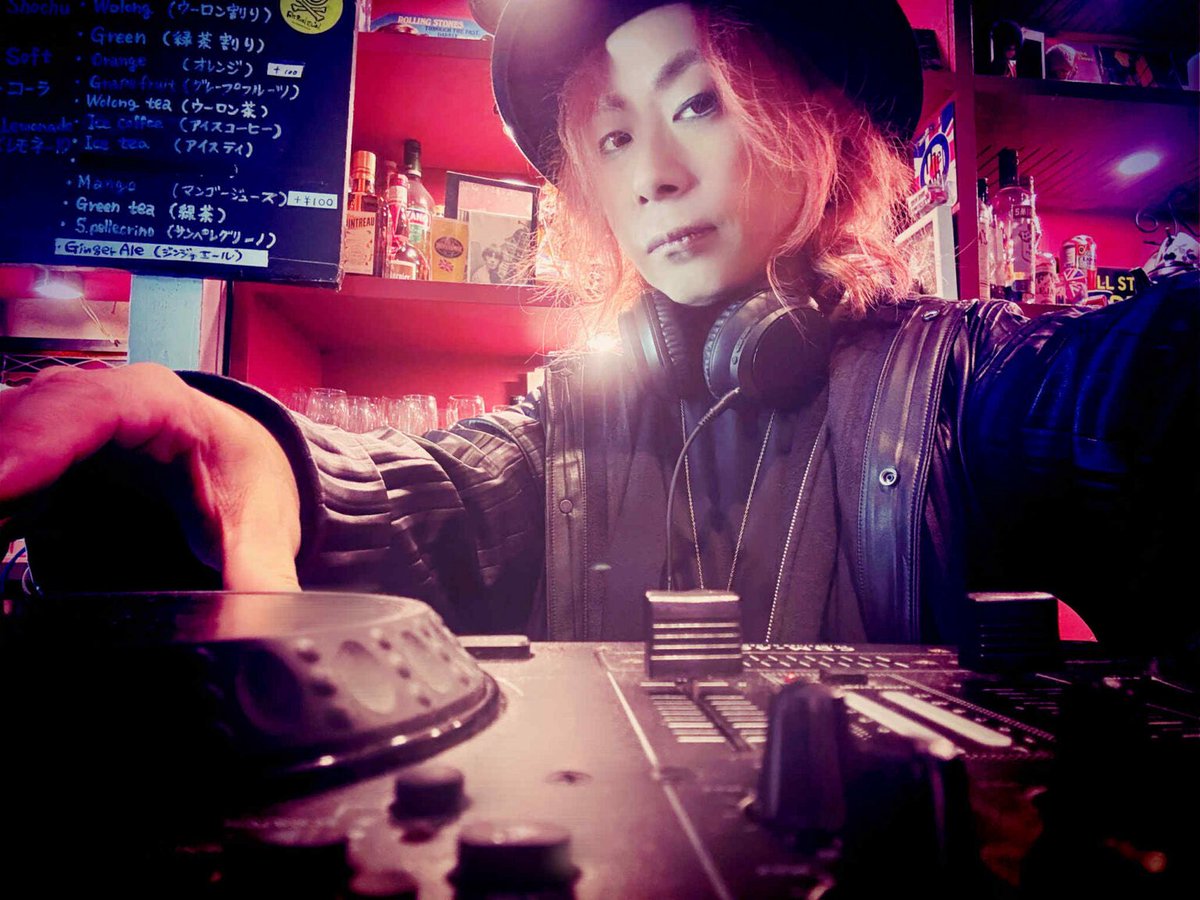 delphy1978's tweet image. 【DJ Delphy】
2025/12/18(木)
『Delphy’s DJ Night』
at 横浜THE CLUB SENSATION🇬🇧

18:30 open/start  
Entrance 3drink￥1,800

DJ Delphyが厳選するUKロック、ハードロック…メロディアスで洗練されたサウンド&amp;amp;ビートをクラブセンセーションの音響で体感しよう🍷✨…