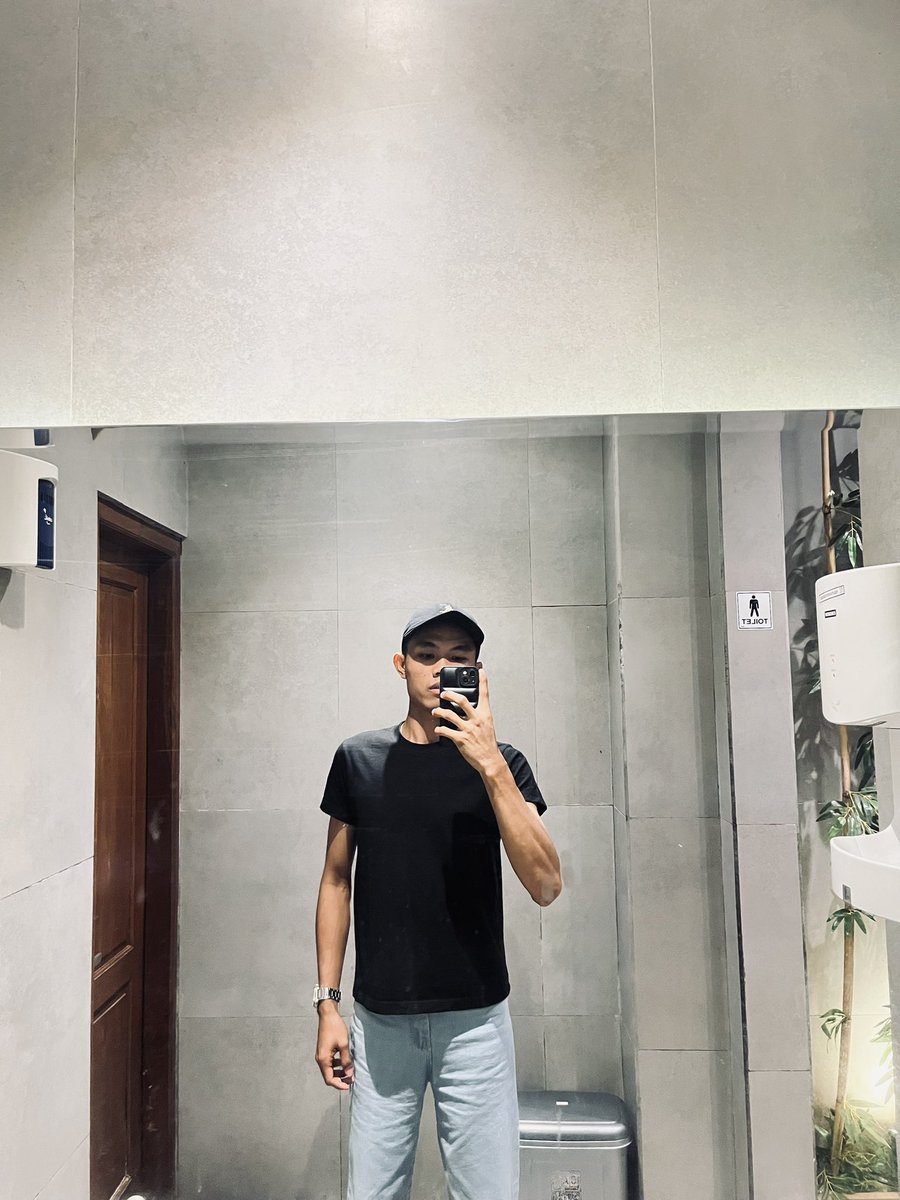 realarrell's tweet image. Se ndi ri ✌🏻kpn sama kamu?