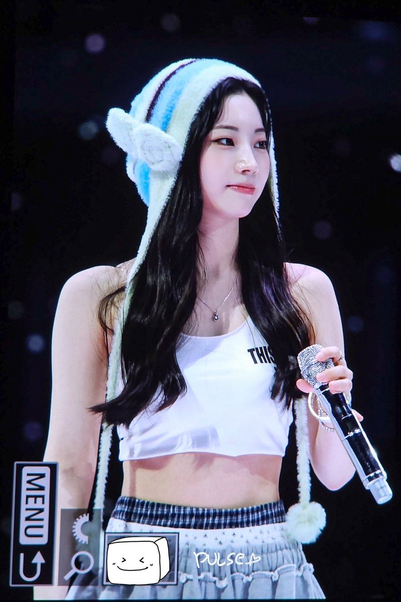 251214 Pre

#다현 #DAHYUN 
#트와이스 #TWICE