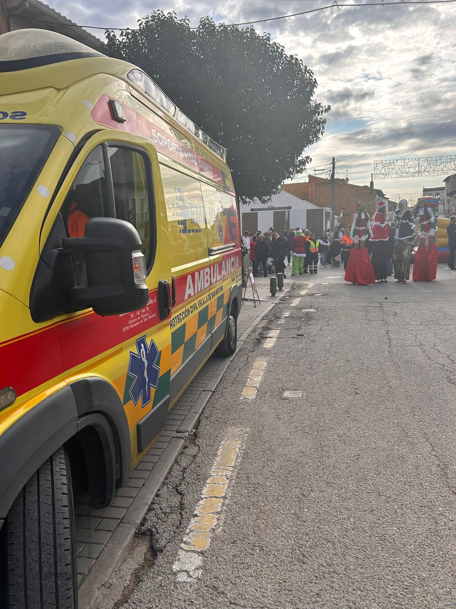 Una mañana más colaborando con los compañeros de <a href="/pcivilmorata1/">Protección Civil Morata de Tajuña</a> en la #FeriaPalmerita2025