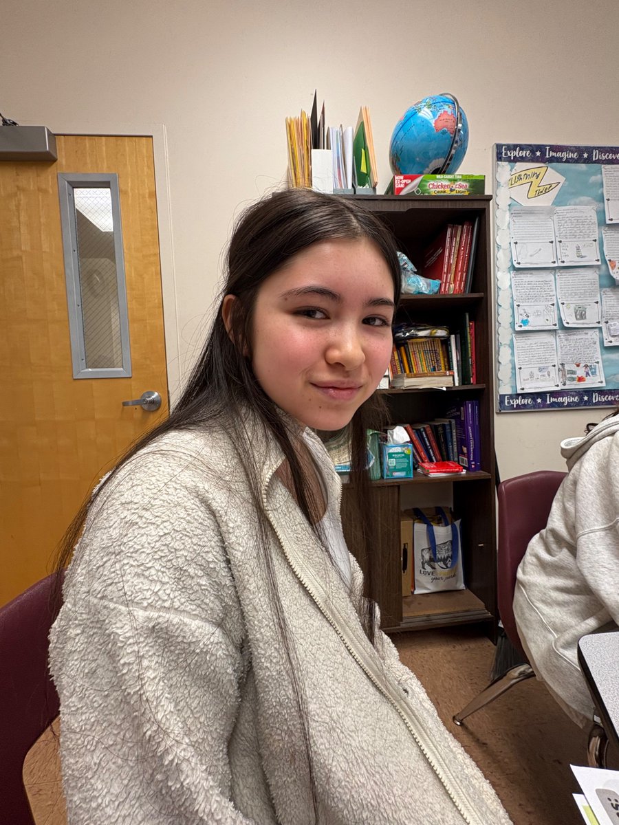 our community service efforts will be crystal CLeAR with CLARISSA as our shlicha!! #bedrotting 🌲🧠🐈⛏️