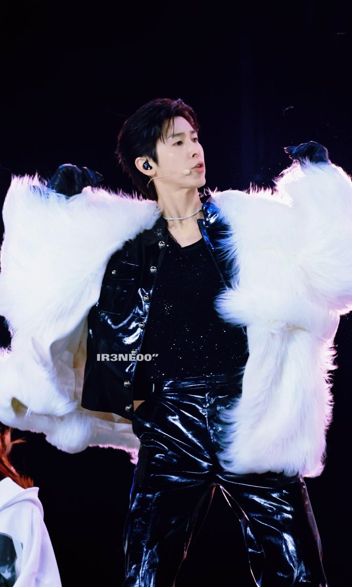 東方神起ユノのソロステージ✨✨ （ミューバン新国立競技場