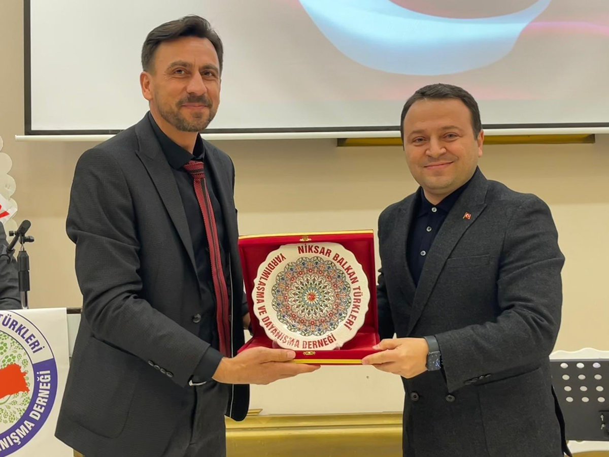 akiffkrts's tweet photo. Niksar Balkan Türkleri Yardımlaşma ve Dayanışma Derneği tarafından düzenlenen Birlik ve Beraberlik Gecesine;Belediye Başkanımız Semih Tepebaşı,yönetim kurulu üyelerimiz,Kadın Kolları Başkanımız ve İl Genel Meclis üyemiz Tahsin Çavuş ile birlikte katılım sağladık.. https://t.co/DzHG6kUQor