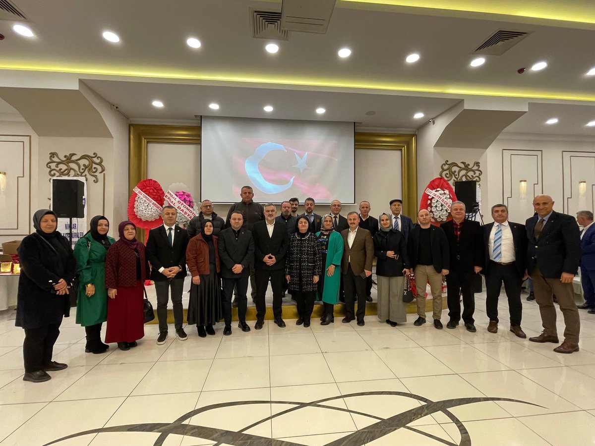 akiffkrts's tweet photo. Niksar Balkan Türkleri Yardımlaşma ve Dayanışma Derneği tarafından düzenlenen Birlik ve Beraberlik Gecesine;Belediye Başkanımız Semih Tepebaşı,yönetim kurulu üyelerimiz,Kadın Kolları Başkanımız ve İl Genel Meclis üyemiz Tahsin Çavuş ile birlikte katılım sağladık.. https://t.co/DzHG6kUQor