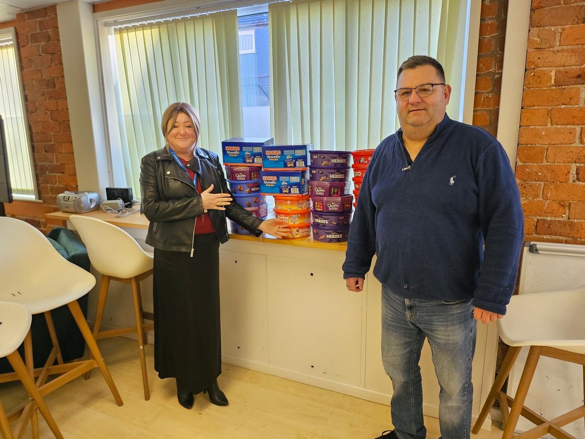 🎄 Thanks to the generosity of Area 5 Freemasons, hundreds of Sweet Tubs brought smiles to families across Cheshire. Over 300 tubs collected, supporting Cheshire Without Abuse, Save the Family &amp; West Cheshire Foodbank.

A huge thank you to all involved 👏🎁