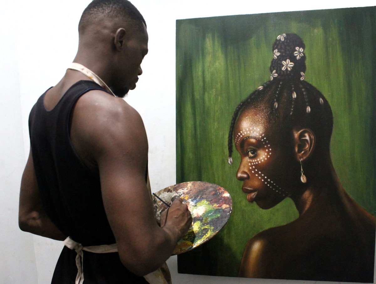 THE SPIRIT SHE CARRIES

Oil on canvas
36x48 inches

#painting #africancontemporary #heritage