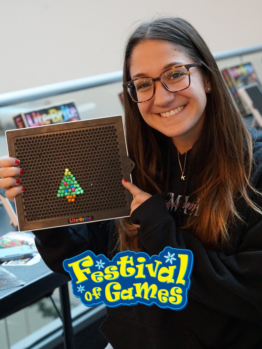 Liretro's tweet image. What makes the memories at Festival of Games feel like the holidays?  You ❤️