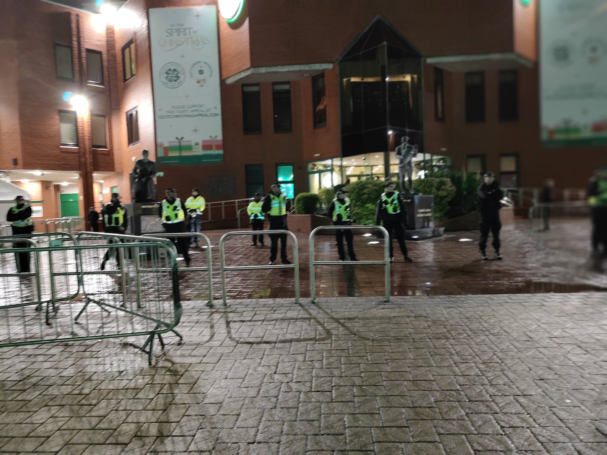 Imagine being a Director of Celtic PLC and being so completely incapable of owning your own failure or facing your own fans that you have to have these outside the ground to protect you - and from what? The truth!