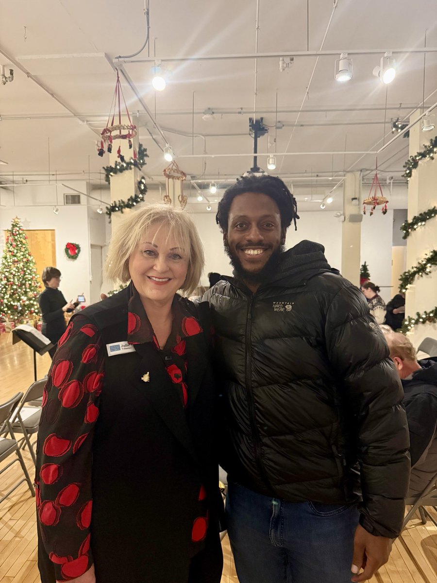 SenMikeSimmons's tweet photo. Thank you to the Swedish American Museum for including me in yesterday's St. Lucia Celebration of Lights in Andersonville! Moments like this, when everyone celebrates one another - adults, kids, cultures &amp; backgrounds of all kinds, makes me so grateful to be your state senator! https://t.co/ghL5iDaZvs