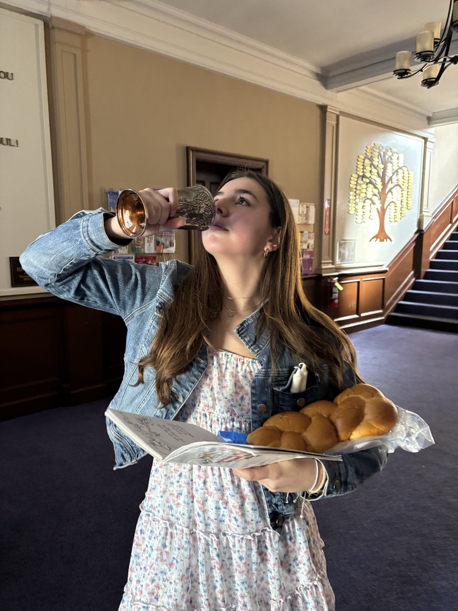 Weekly gatherings have never been more Jewish with Eden Ziv as our Winter Term 2026 Yehudiah! ✡️ She’s ready to weave integral traditions into our chapter, just like a loaf of Challah. 🍞🕯️🍷