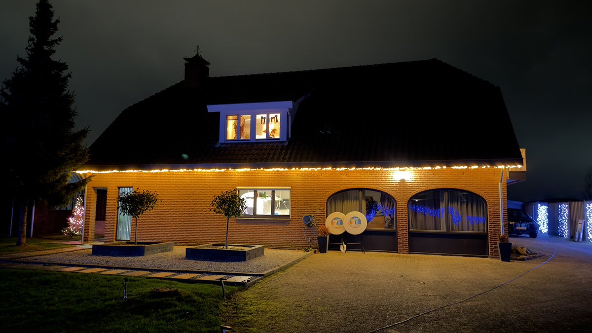 🆂🆃🅴🆅🅴 tweet media