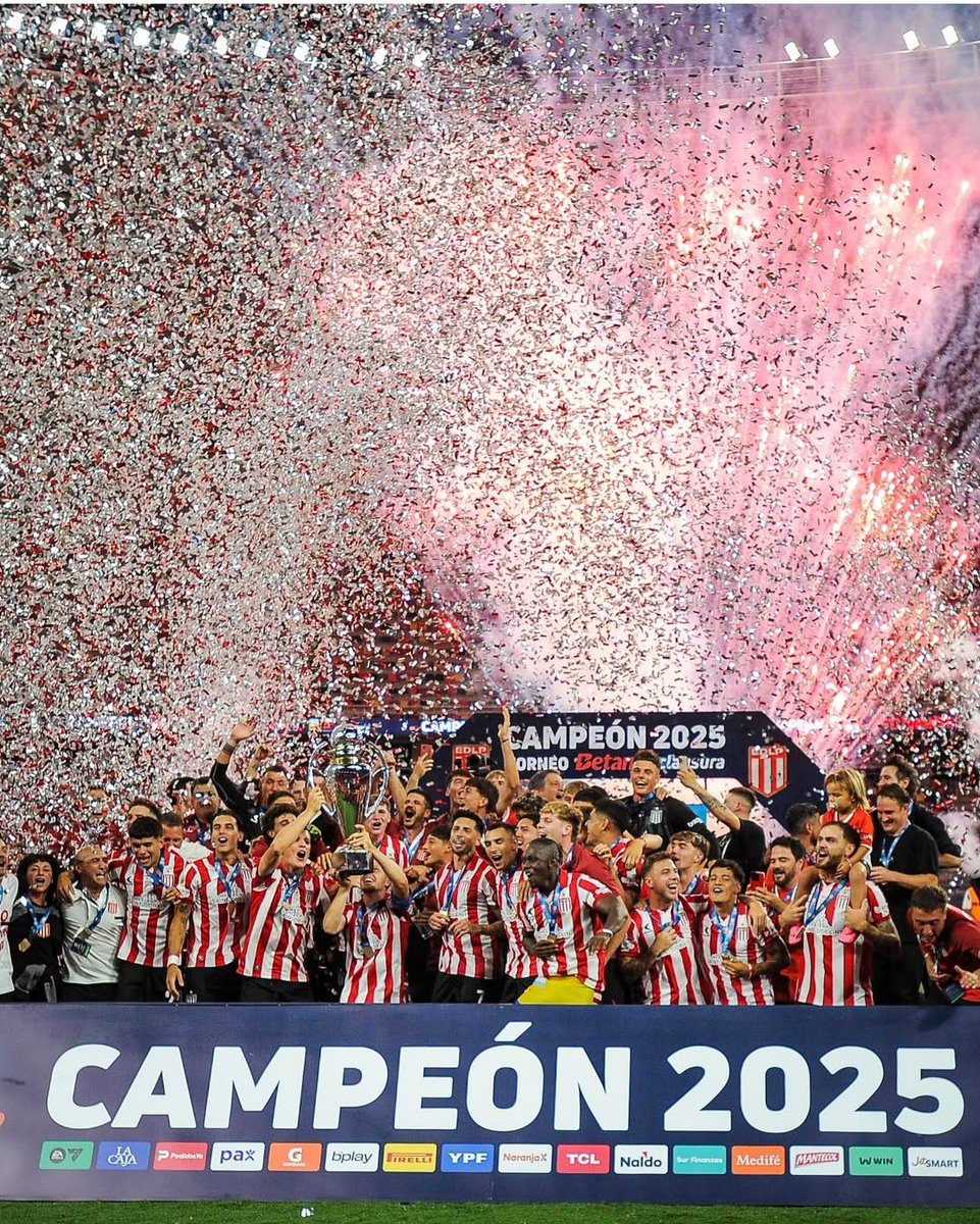 garciamaa2's tweet photo. No te das cuenta que vos sos mí vida, vamos Estudiantes!!! https://t.co/APrRnBDPIq