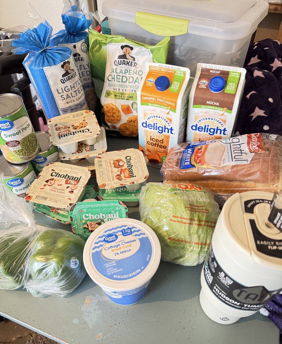 00Guided's tweet image. Grocery haul and a new 40oz water bottle 🥳