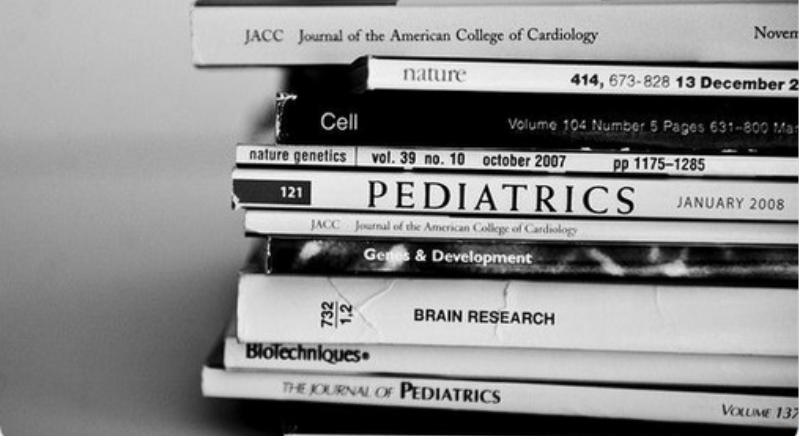 MarcGozlan's tweet image. Je n'ai rien trouvé de mieux pour vous faire aimer la #médecine que de fouiller dans la littérature médicale internationale la plus récente pour dénicher des #cascliniques déroutants, stupéfiants, hallucinants, incroyables, inimaginables, inoubliables.
👇
lemonde.fr/realites-biome…