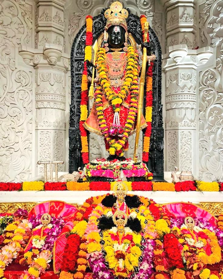 “शब्द शब्द बहु अंतरा , शब्द के हाथ न पांव ,
एक शब्द करे औषधि , एक शब्द करे घाव ”.

जय श्री राम मित्रों 🙏🚩
Pray for Australia🇦🇺
#BondiBeach #BondiBeachAttack #BondiBeachTerrorAttack #Australia #Sydney