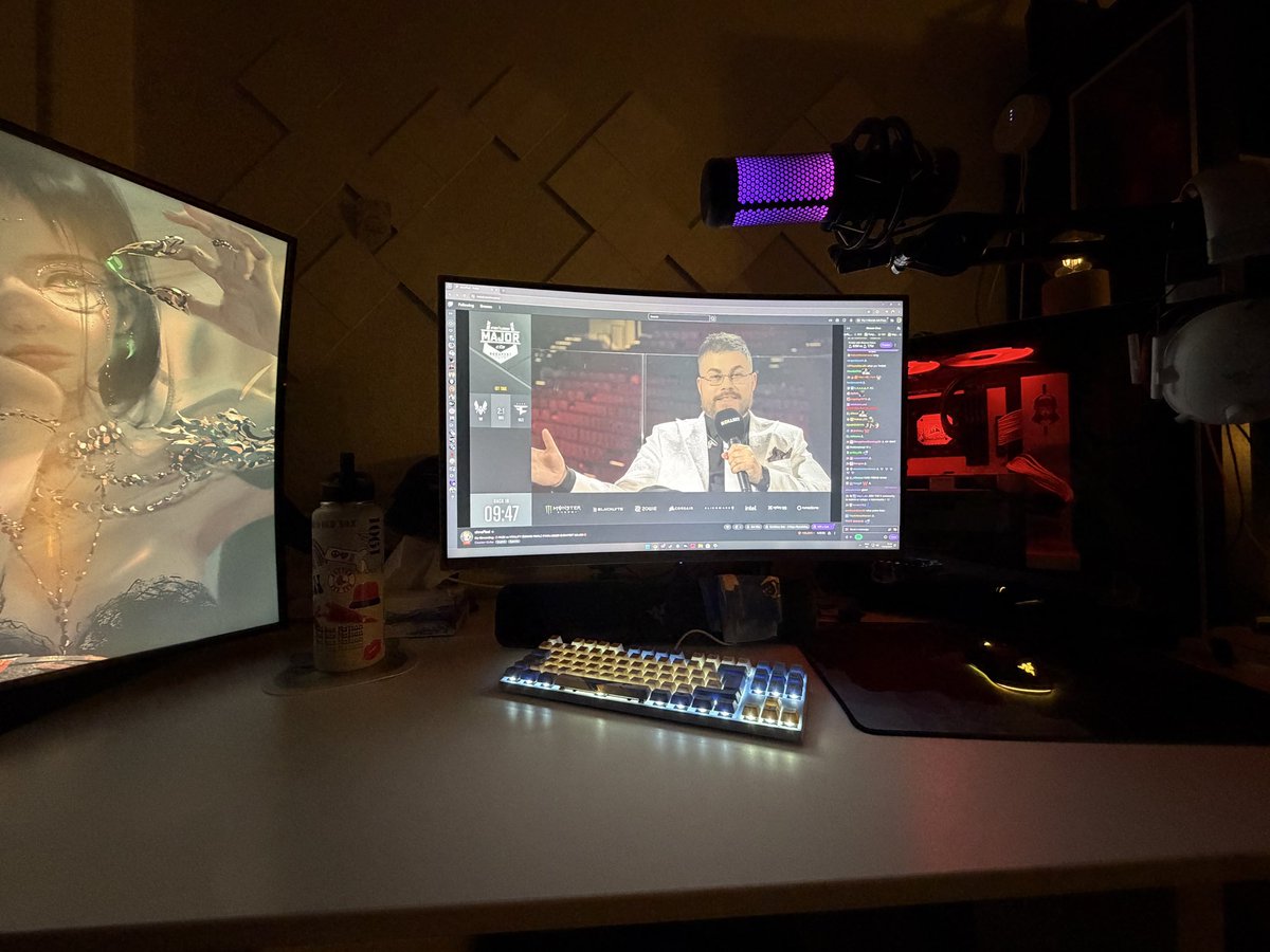 byARCTIC tweet media