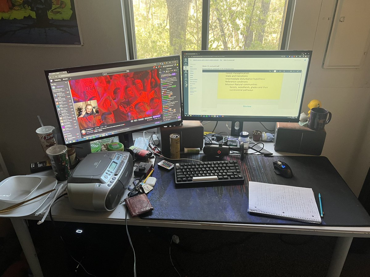 Multinghe's tweet photo. It’s finals week Ohne can you tell Faze to wrap it up. https://t.co/k95TTY7kgD