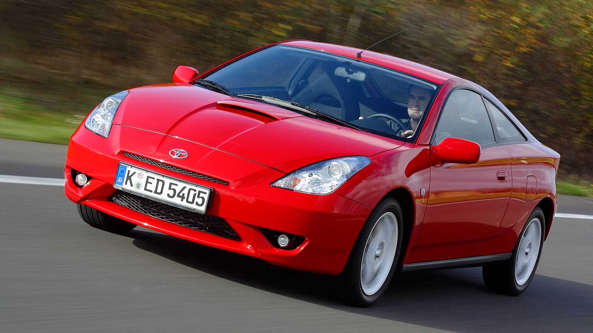 SI t'avais le pouvoir de faire ressusciter 4 modèles disparus, ce serait lesquels ? 
Perso, je partirais là dessus 👇🏿