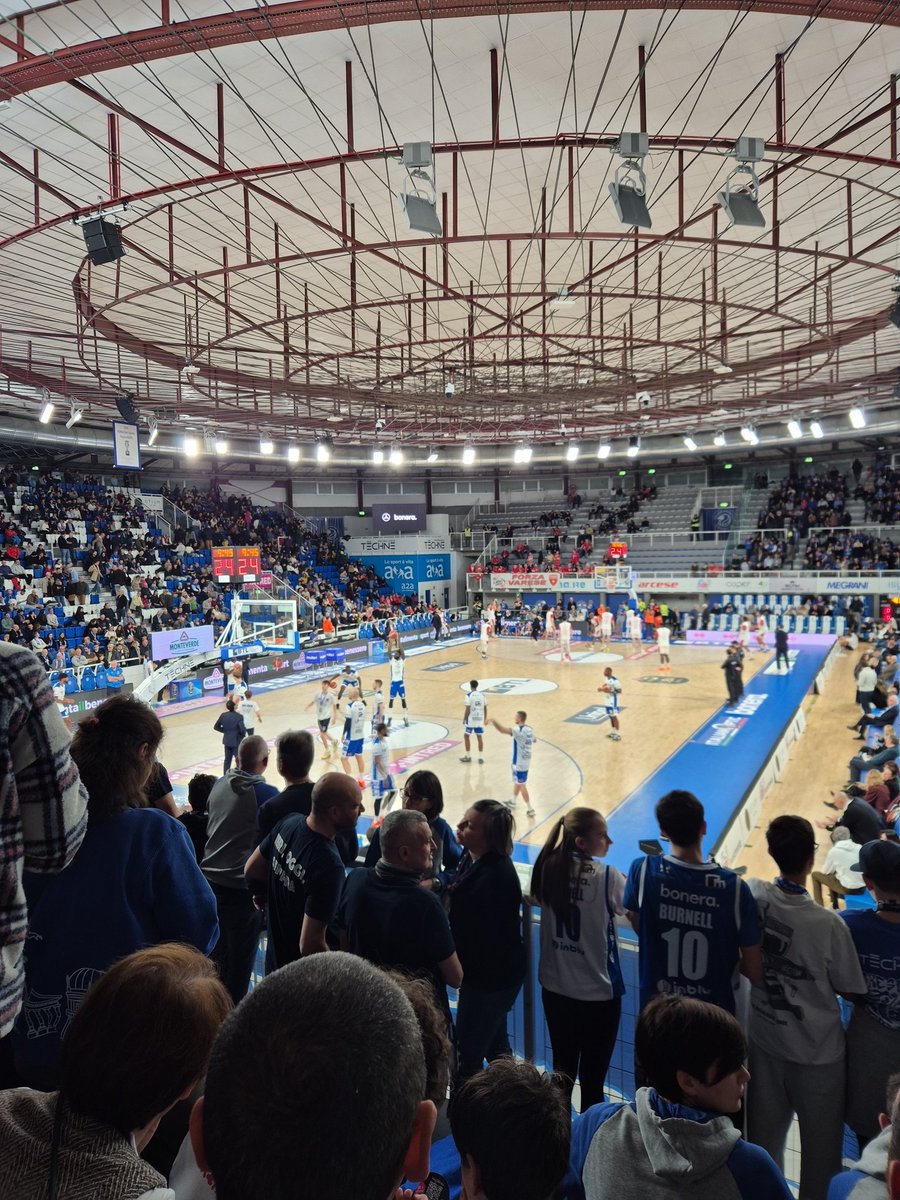 teobocconi tweet media