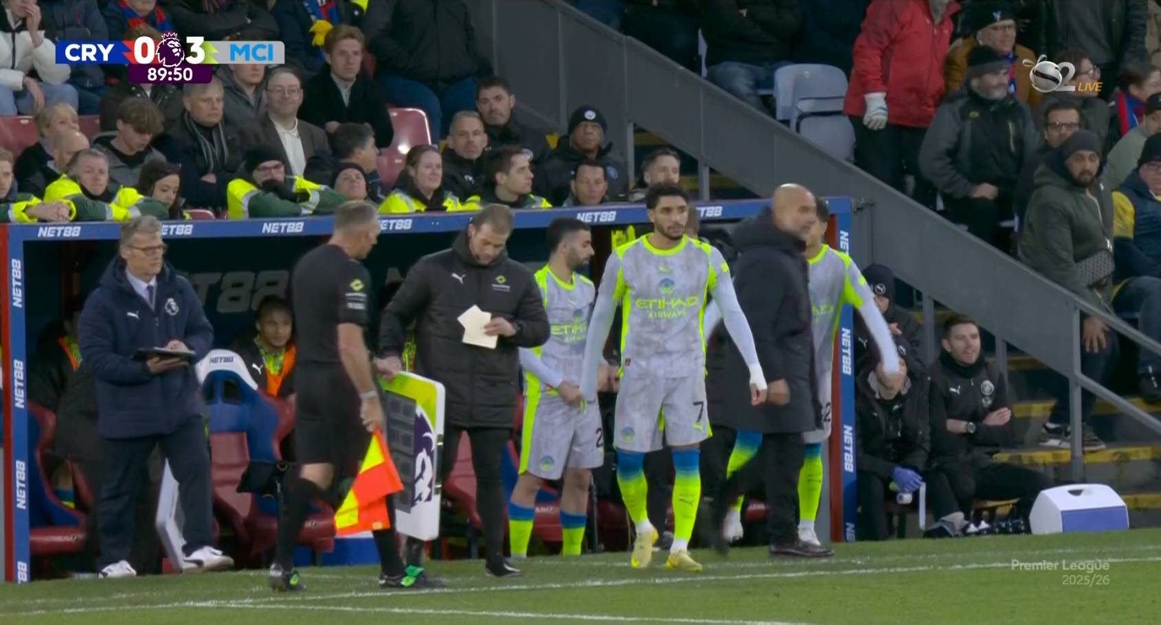 عمر مرموش يشارك أمام كريستال بالاس في الدقيقة 90 بدلًا من هالاند 