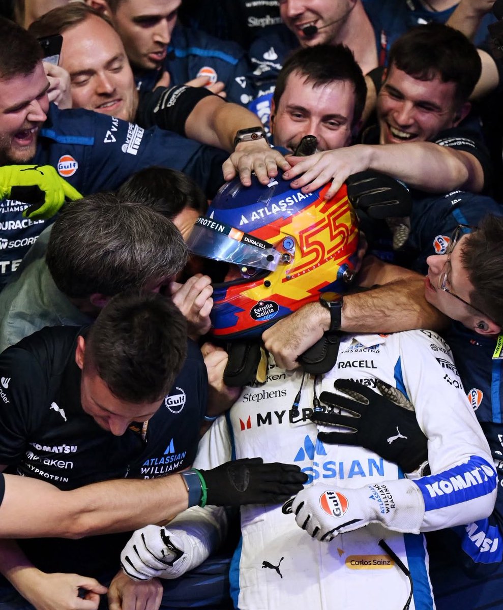 S81NZ's tweet image. what i would give for caco’s pov here like oh my god