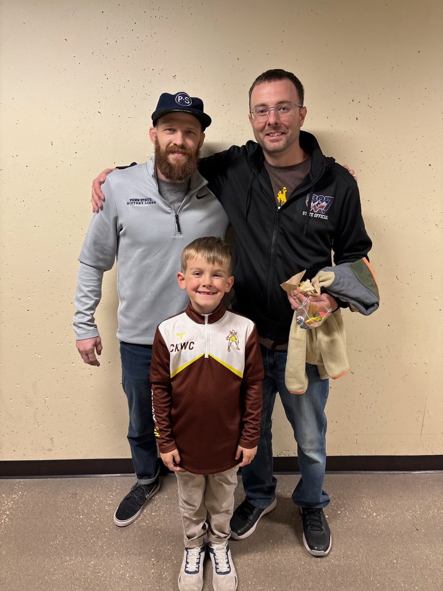 Mike Burns tweet media