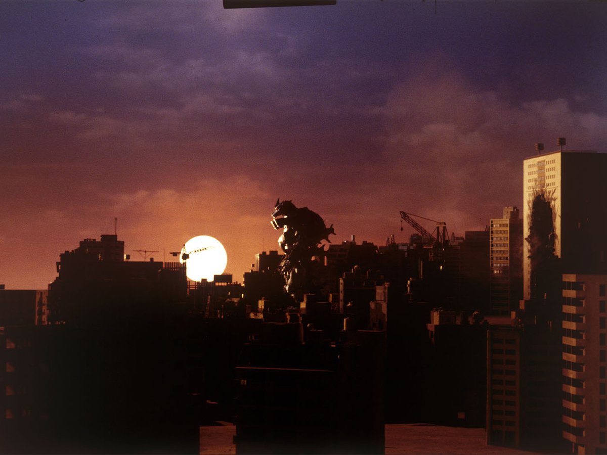 Godzilla_Toho's tweet photo. Godzilla Against Mechagodzilla (2002) was released today, marking the debut of MFS-3 Kiryu. A biomechanical weapon built from the bones and DNA of the original Godzilla. https://t.co/6JGSc5XRcl