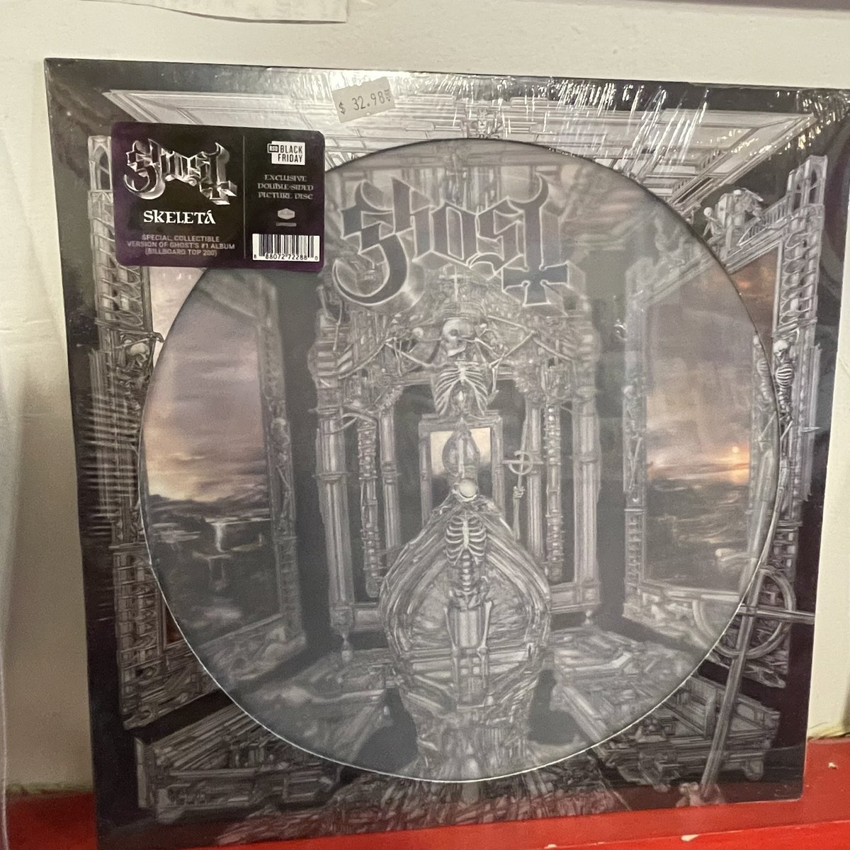 Rediscover Records tweet media