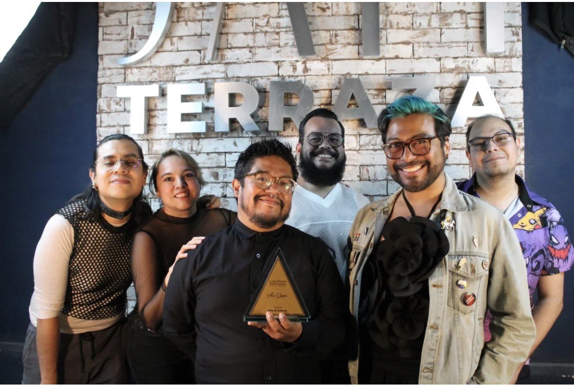 ars_queer's tweet photo. Ganamos 4 #premiosdelorgullo 2025 en NL

@cuentidrag y chiques dioy. Además del colectivo Ars queer y @ettosantana ganaron  en cada categoría que fueron nominadxs. 

Gracias a todxs https://t.co/qJVyH1EWCg