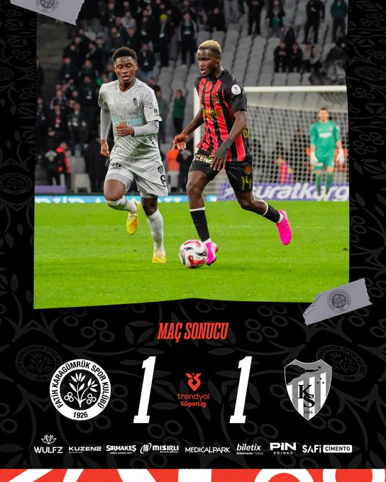 G8JDhwHWgAAs00k?format=jpg&name=small