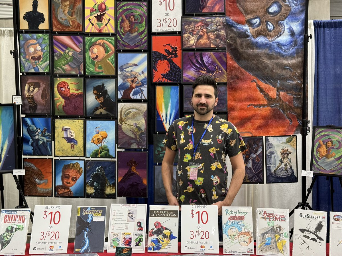 joempalumbo's tweet photo. Last day of @OceanCityComic ! We’ll be here today from 11-4. Stop by booth 403-404 to say hi!

#JoePalumboArt #oceancitycomiccon #art #painting #drawing #fanart #imaginativerealism #conventionlife #comiccon #artistalley #comics #comicart #comicartista https://t.co/Y5VdruPcu8