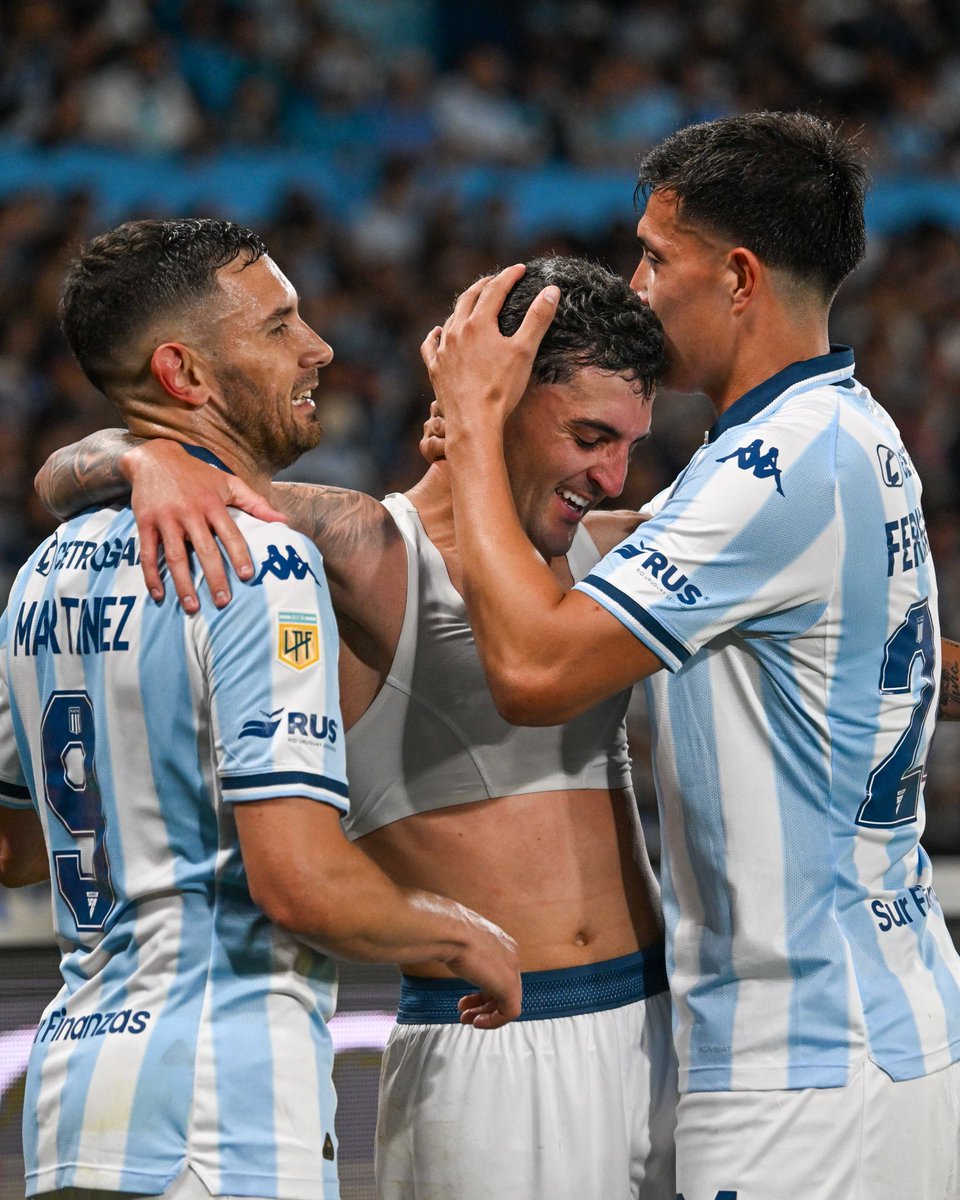 ¡GRACIAS JUGADORES Y CUERPO TÉCNICO! 👏👏

GRACIAS POR DEJAR LA VIDA EN CADA PELOTA 🔥🔥

GRACIAS POR SER UNO DE NOSOTROS ADENTRO DEL CAMPO DE JUEGO 🩵🤍

GRACIAS POR LOS ABRAZOS Y LOS FESTEJOS CON LOS HINCHAS EN CADA CIUDAD VISITADA 🫂🫂

GRACIAS POR HACERNOS PROTAGONISTAS DEL